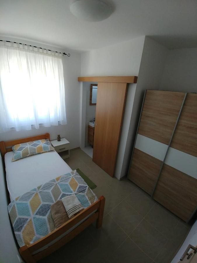 Apartmani Valuna Privlaka  Exterior foto